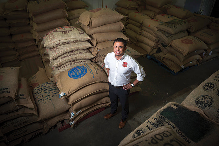 Nelson Amador is a fifth generation farmer from Honduras and founder of De La Finca, a direct trade importer bringing the best of Honduran coffees to the US.