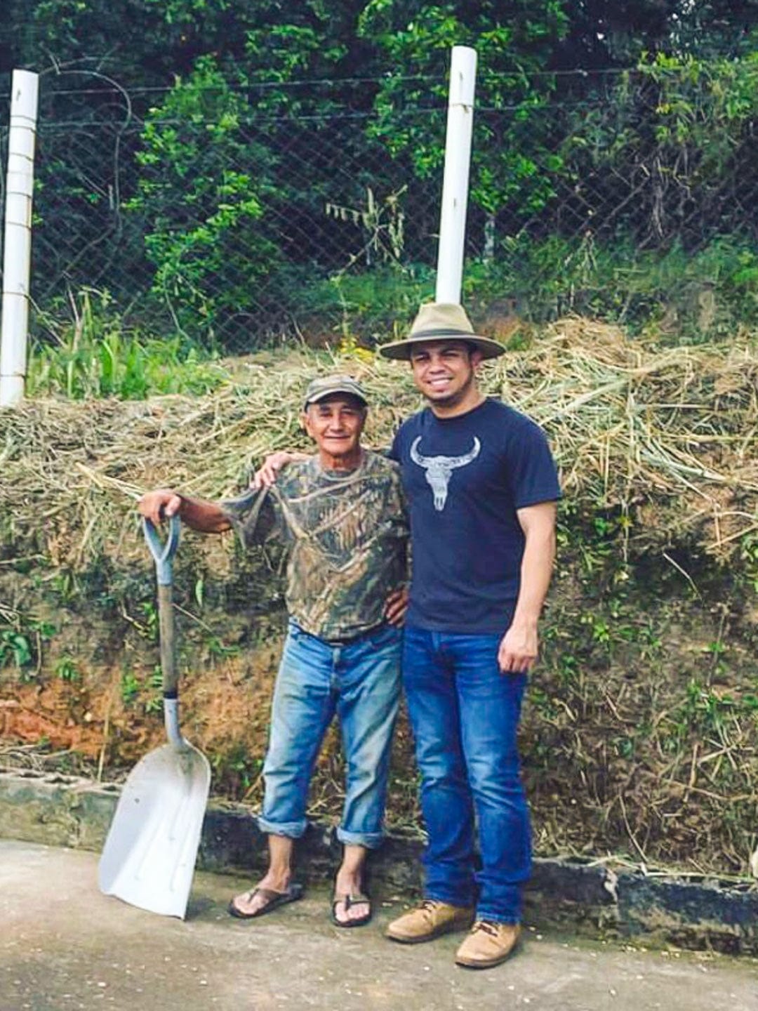 Tres Pinos, Honduras: Santa Lucia Reserve - Loom Coffee Co.